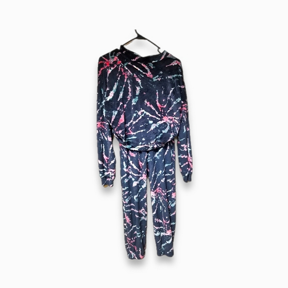 Love, Fire Trendy Velour Drop-Shoulder Sweatshirt and pants